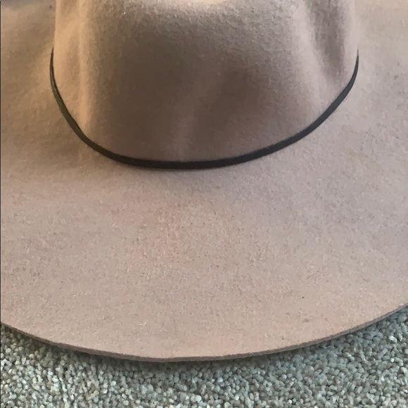 BP Oversized Floppy Hat - Picture 6 of 6